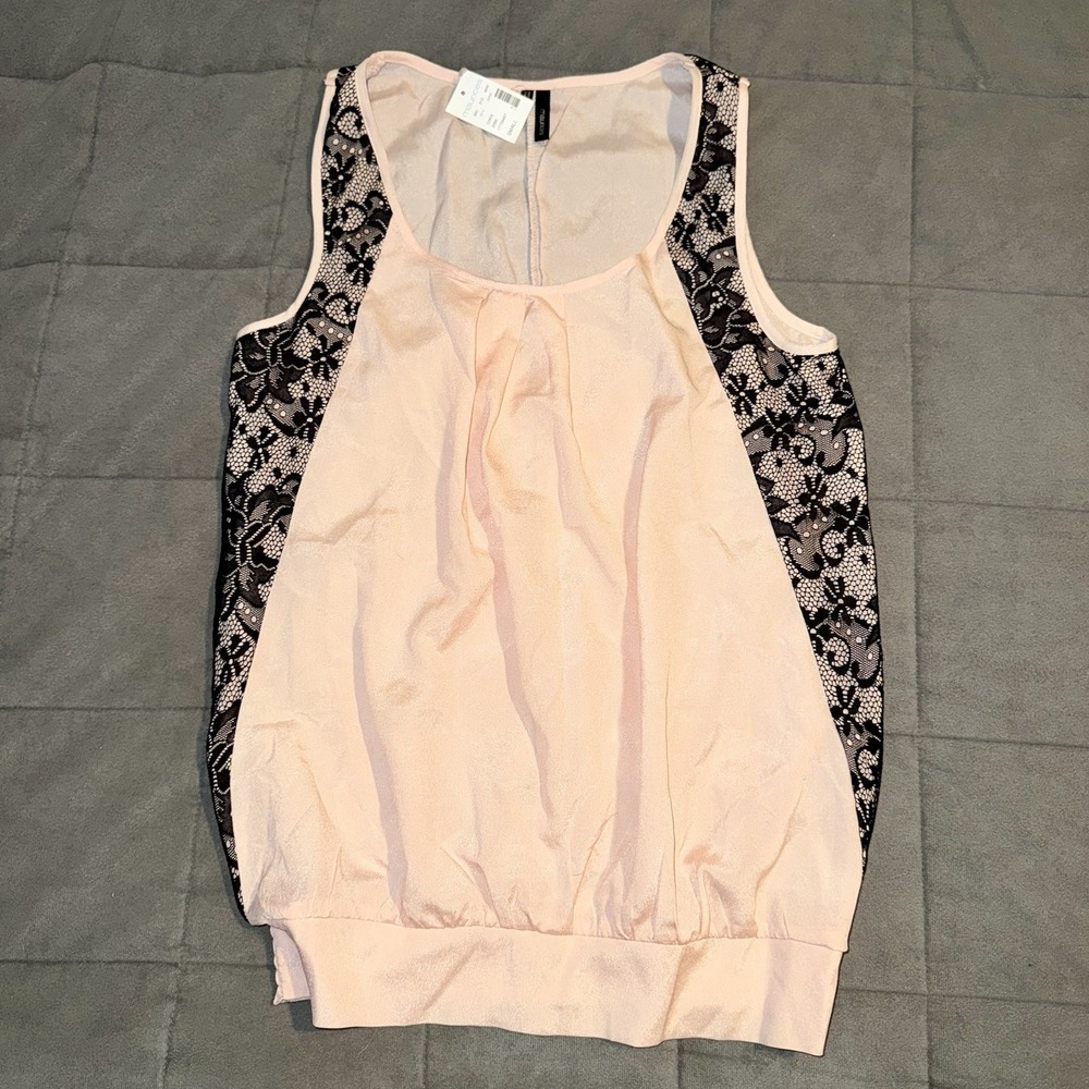 Maurices Women's Sleeveless Blush Pink Top Small Black Lace Back NWT Dressy Tank